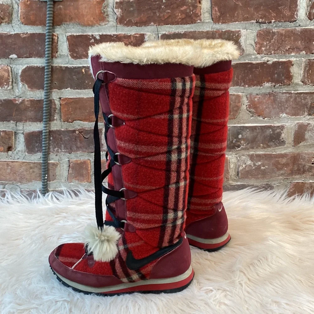 Nike Hi3 Plaid Winter Snow Boots, Size 5 - Picture 3 of 16